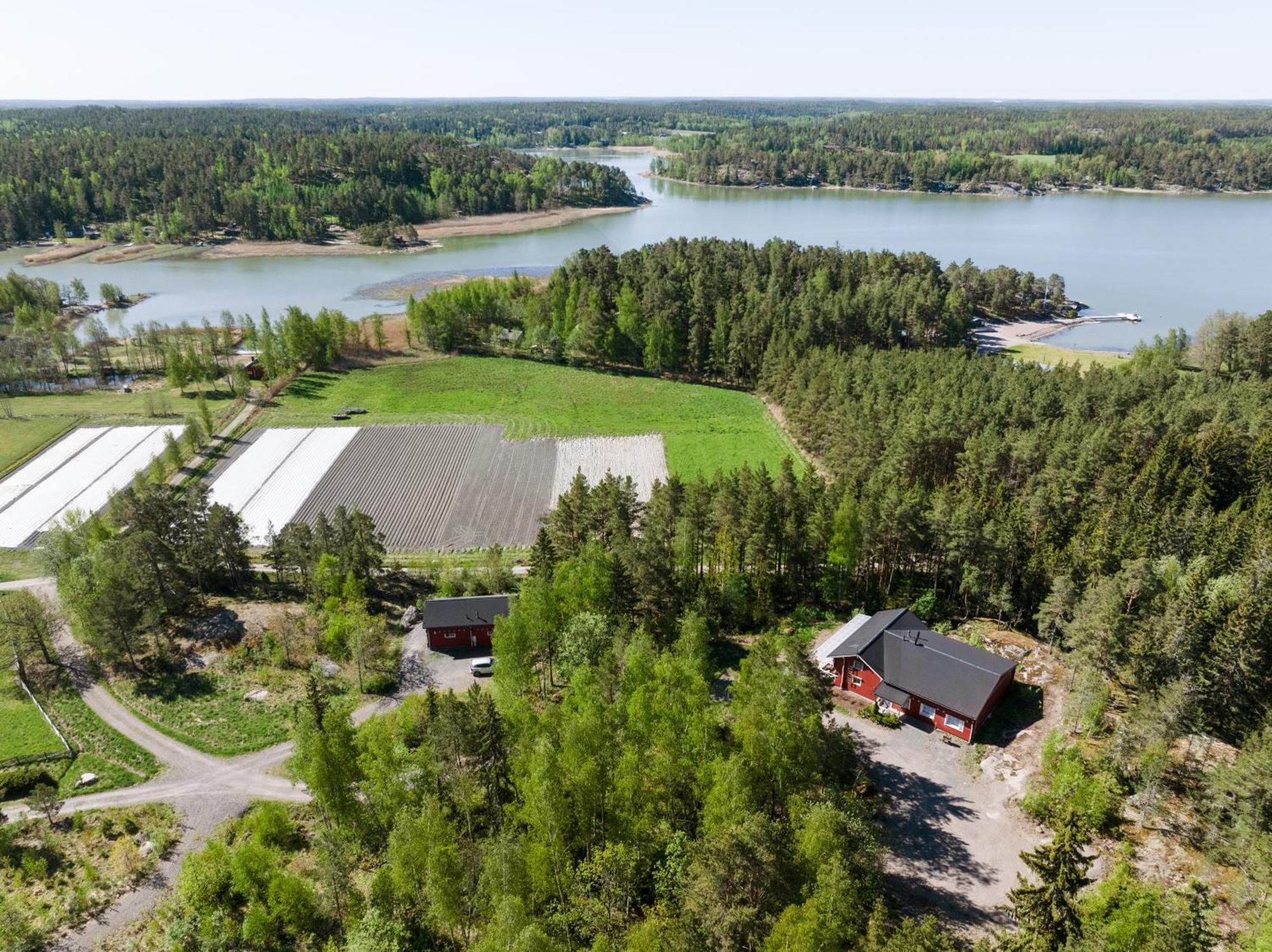 Lomahyppaeys Villa Naantali Kültér fotó