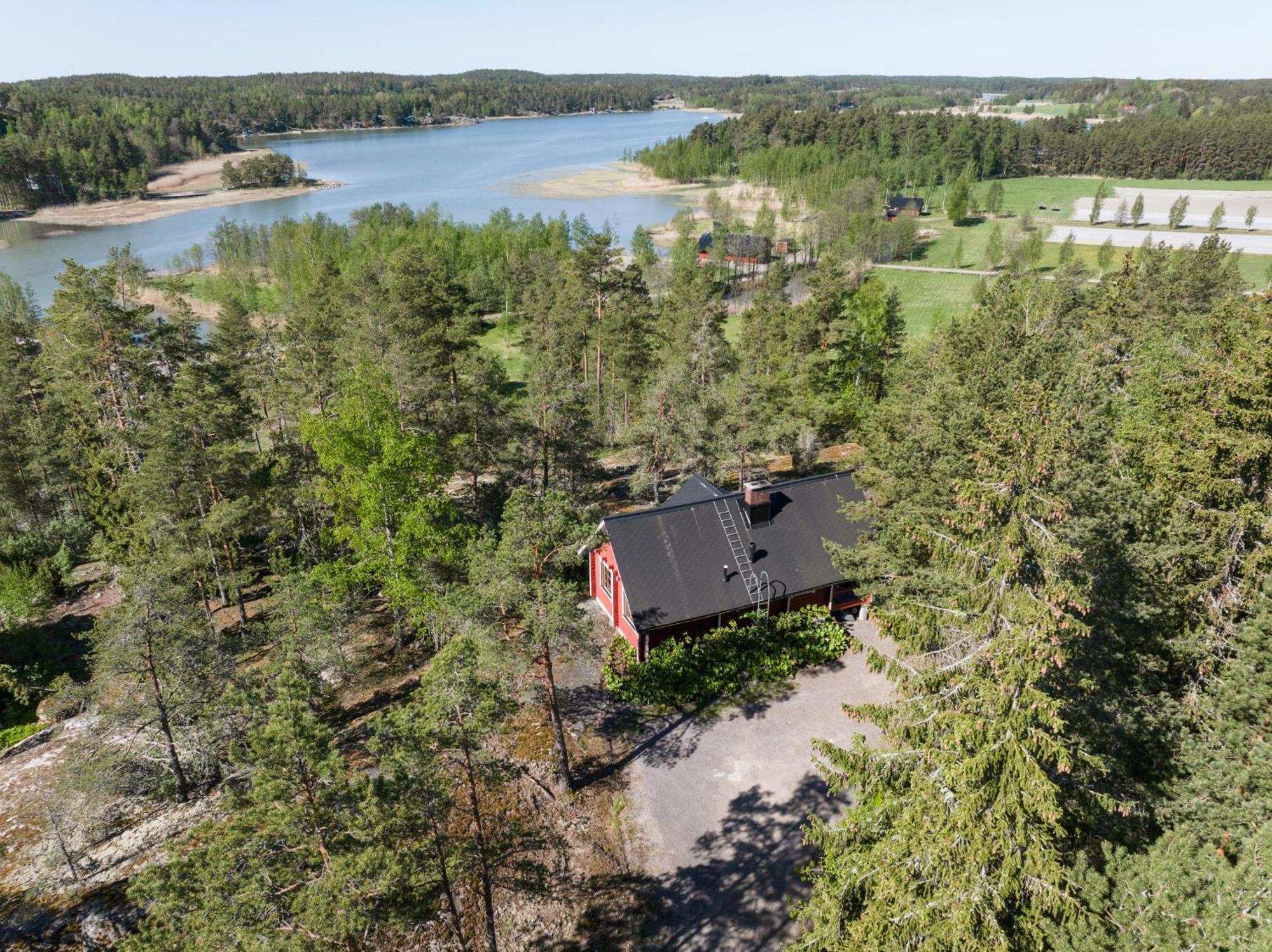 Lomahyppaeys Villa Naantali Kültér fotó